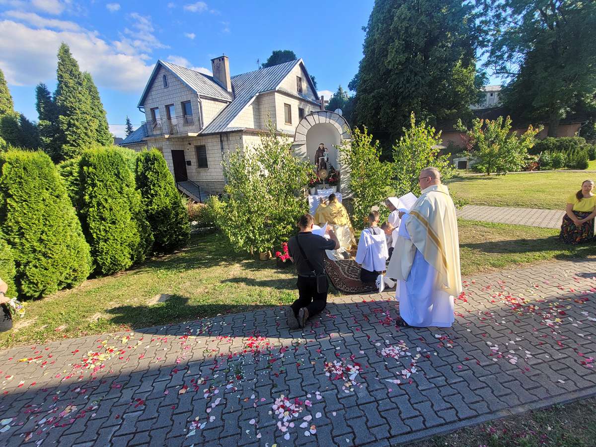 Read more about the article Oktawa Bożego Ciała 2022